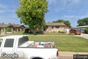 707 W 7th Ave, Red Cloud, NE 68970