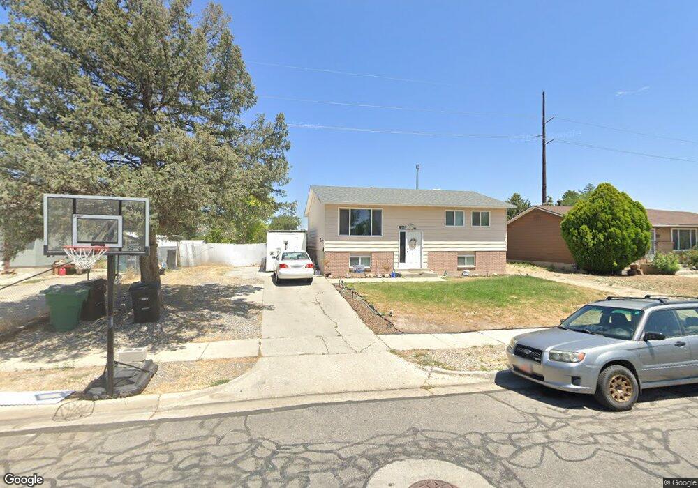 7625 S 2450 W, West Jordan, UT 84084 - photo 1