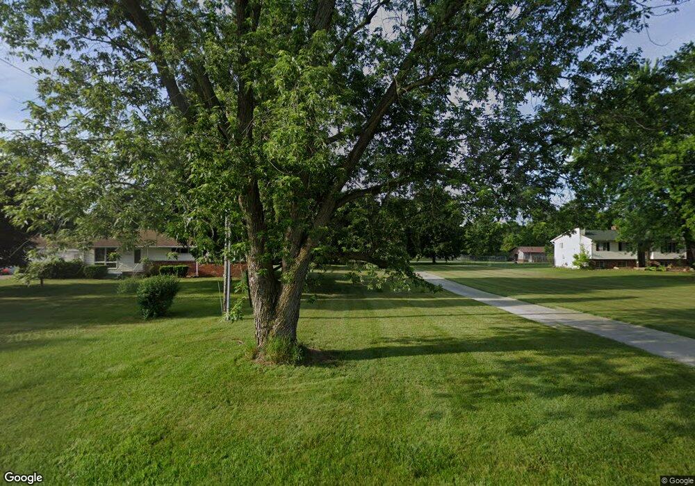 8276 E Coldwater Rd, Davison, MI 48423 - photo 1