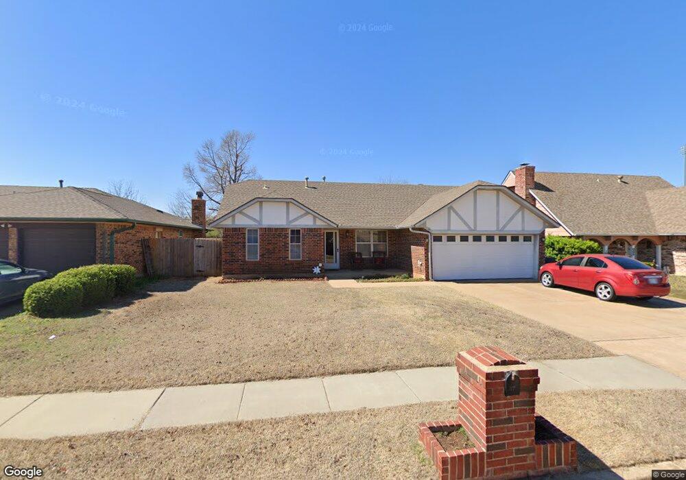 117 S Patterson Dr, Moore, OK 73160 - photo 1