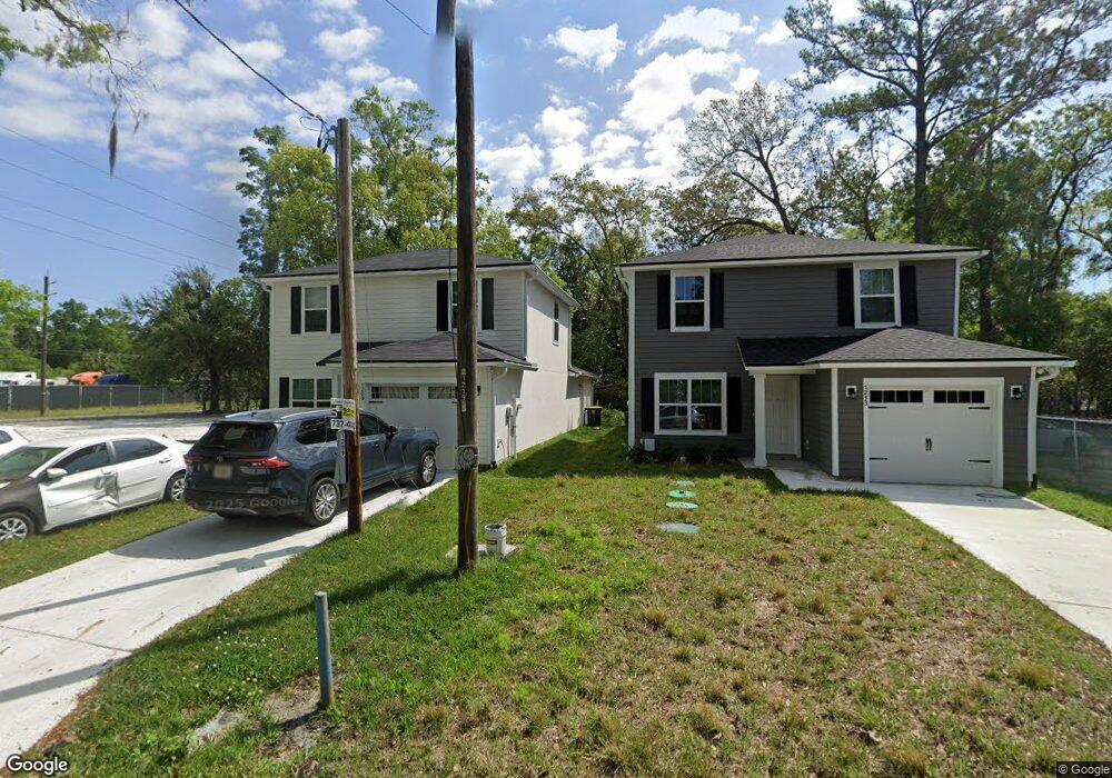 1213 Ellis Rd S, Jacksonville, FL 32205 - photo 1