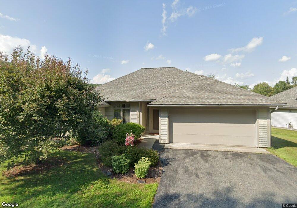 55 Iris Way, White River Junction, VT 05001 - photo 1