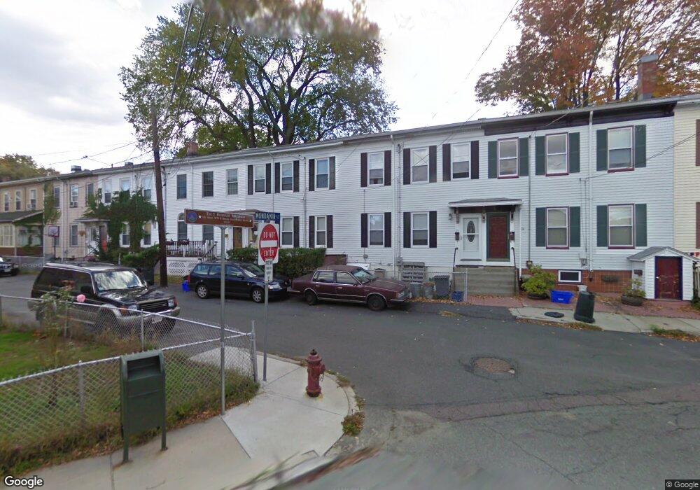 20 Mondamin Ct, Somerville, MA 02143 - photo 1