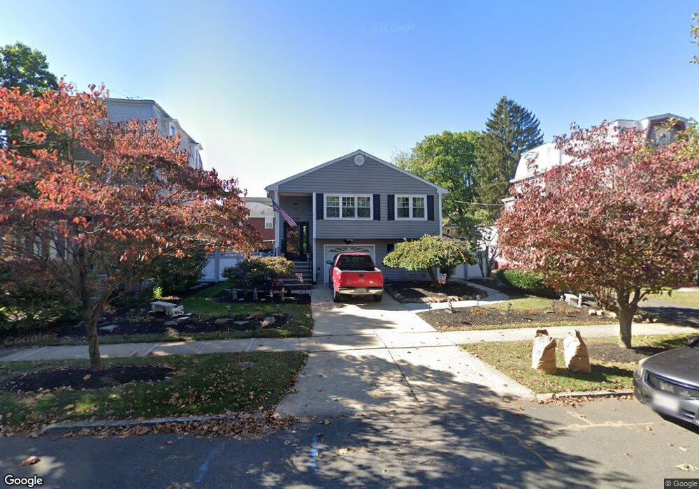 135 Westervelt Ave, North Plainfield, NJ 07060 - photo 1