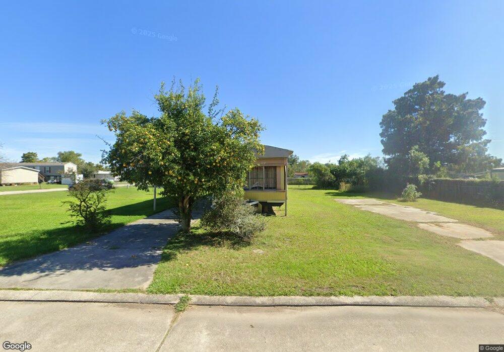 297 Monitor Dr, Houma, LA 70363 - photo 1