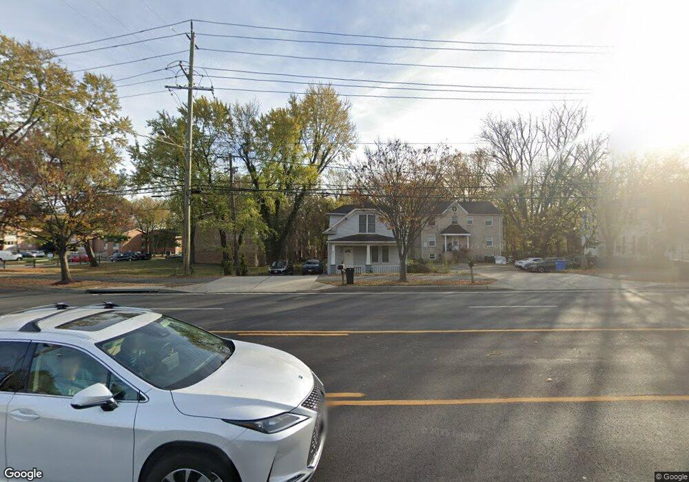 211 W Diamond Ave, Gaithersburg, MD 20877 - photo 1