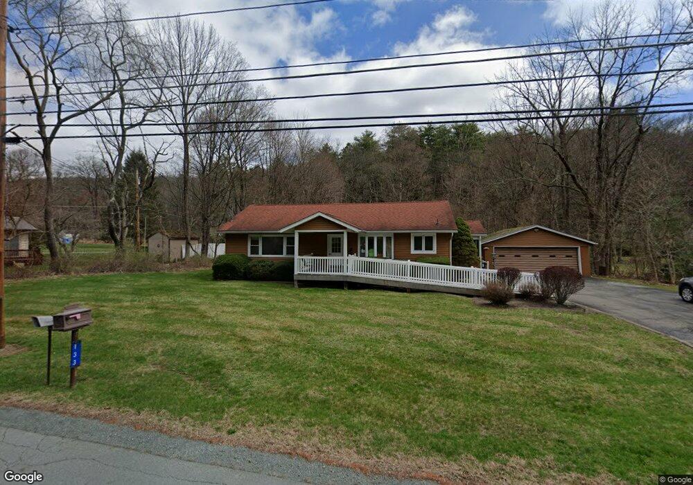 133 Moon Valley Rd, Milford, PA 18337 - photo 1