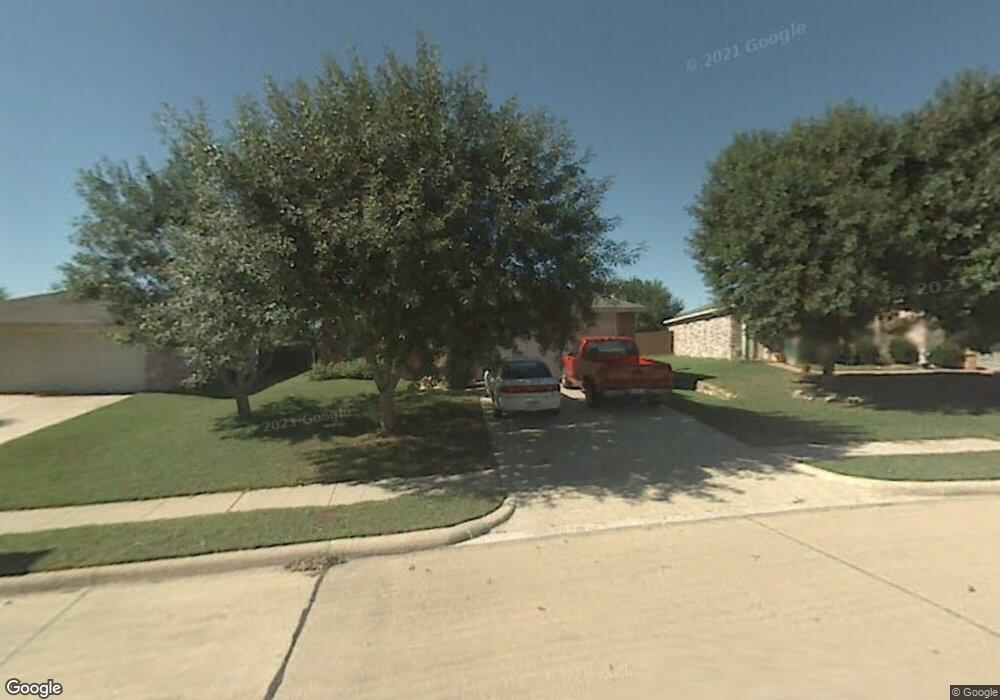 8208 Hazel Wood Dr, Denton, TX 76210 - photo 1