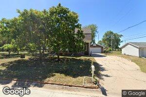 615 E Holland St, Minden, NE 68959