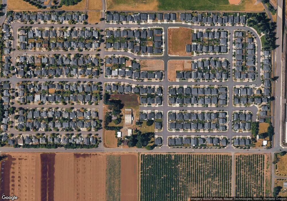 1928 SE 11th Place, Canby, OR 97013 - photo 1