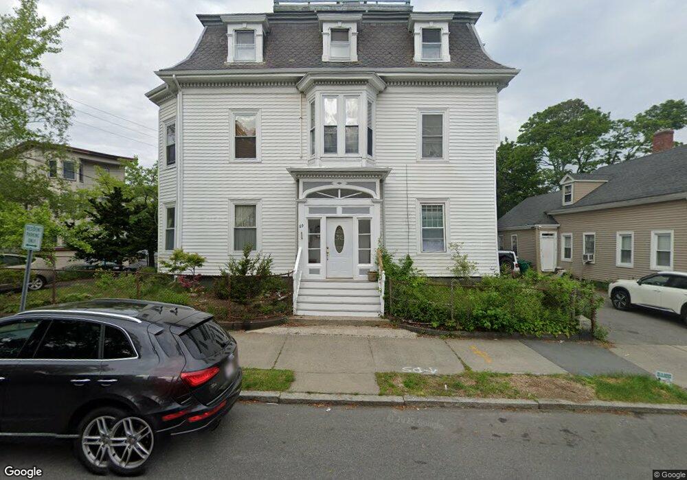 69 Newhall St unit 5, Lynn, MA 01902 - photo 1