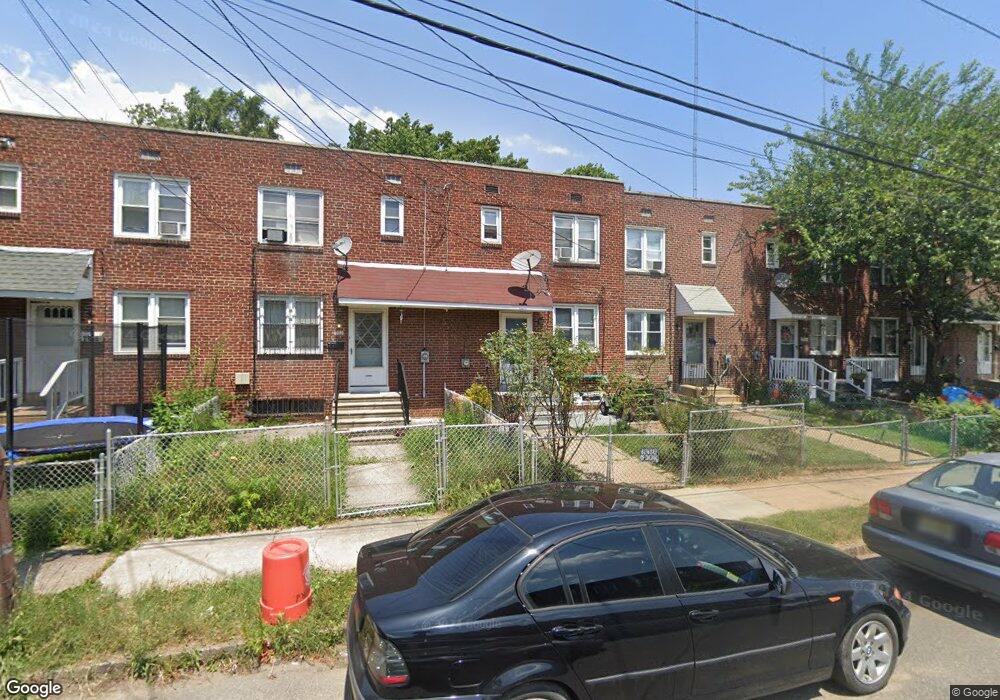 2890 Cushing Rd, Camden, NJ 08104 - photo 1