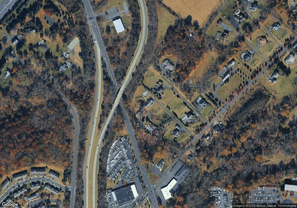 3955 Sawmill Rd, Doylestown, PA 18902 - photo 1