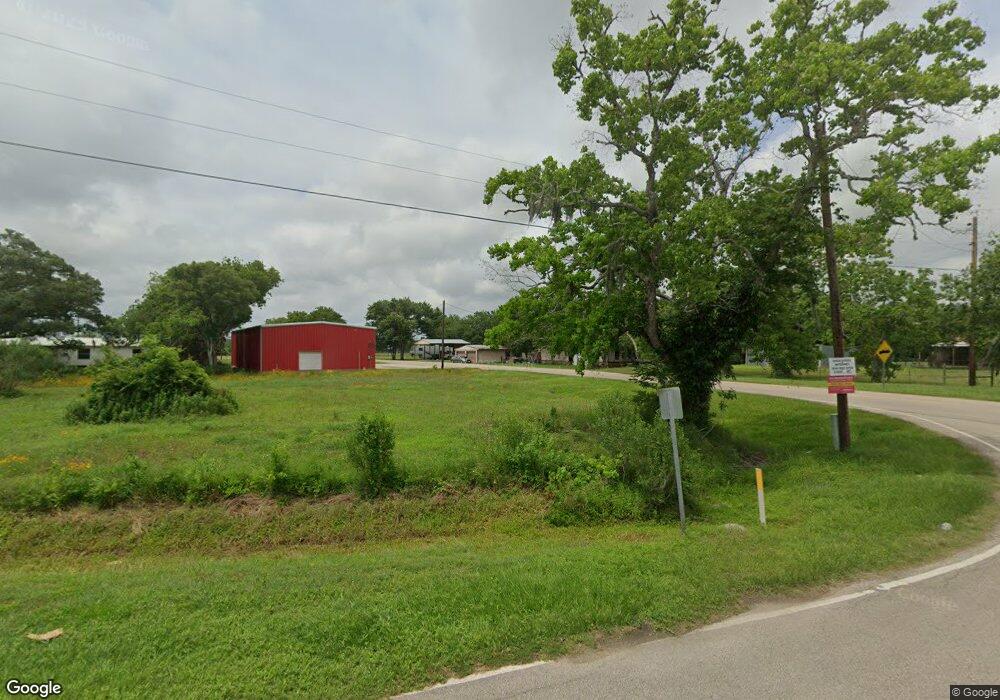 5615 N Belt Dr, Brazoria, TX 77422 - photo 1