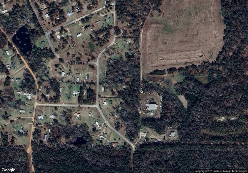 71 Oak Circle Ln unit 14, Douglas, GA 31533 - photo 1