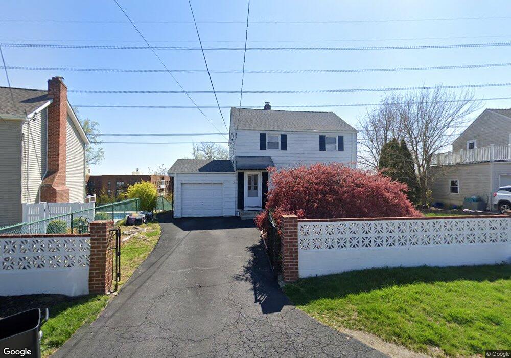 305 Concord Rd, Yonkers, NY 10710 - photo 1