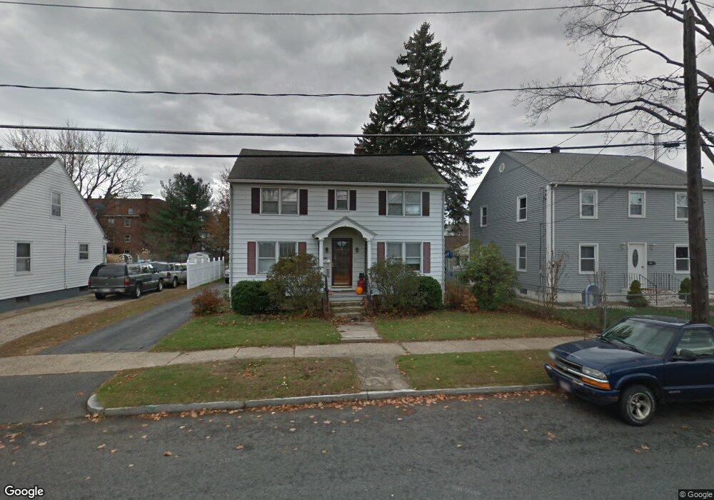 23 Kosciusko St, Indian Orchard, MA 01151 - photo 1