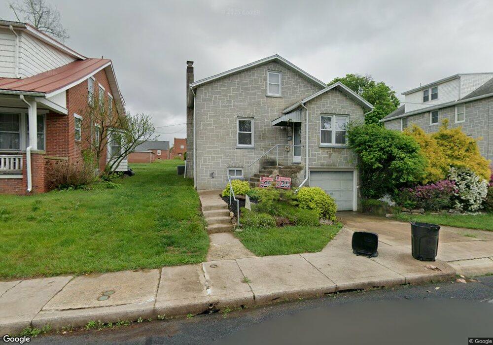 127 3rd St, Shoemakersville, PA 19555 - photo 1