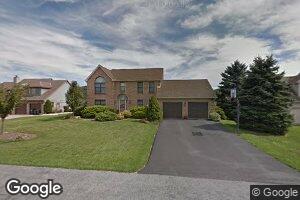 5745 Buckingham Ct, Laurys Station, PA 18059