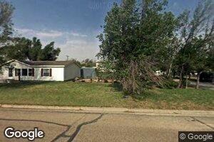 310 S 7th St, Leoti, KS 67861