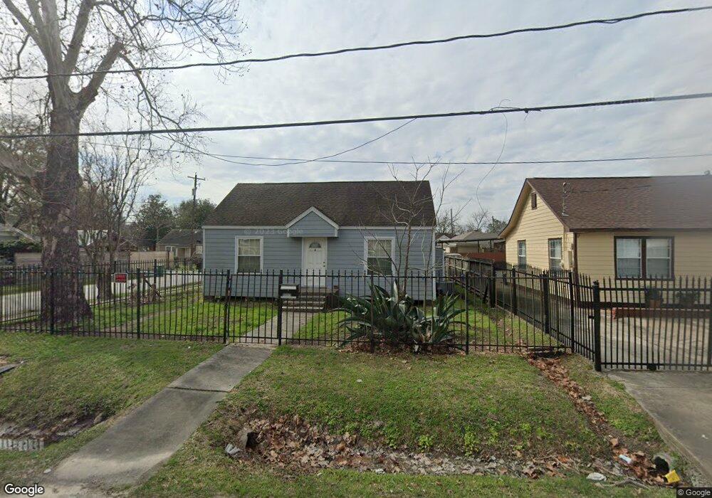 4001 Baden St, Houston, TX 77009 - photo 1