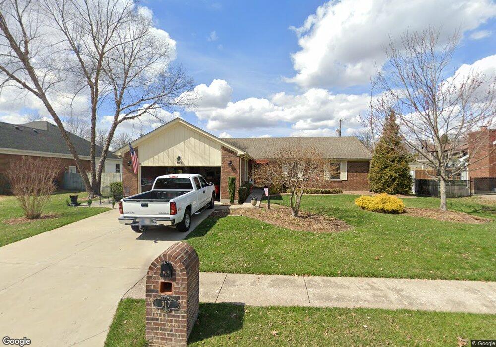 917 Pennwood Dr, New Albany, IN 47150 - photo 1