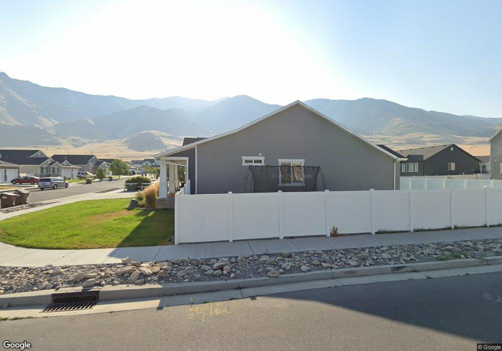 8236 N Cobblerock Rd, Tooele, UT 84074 - photo 1