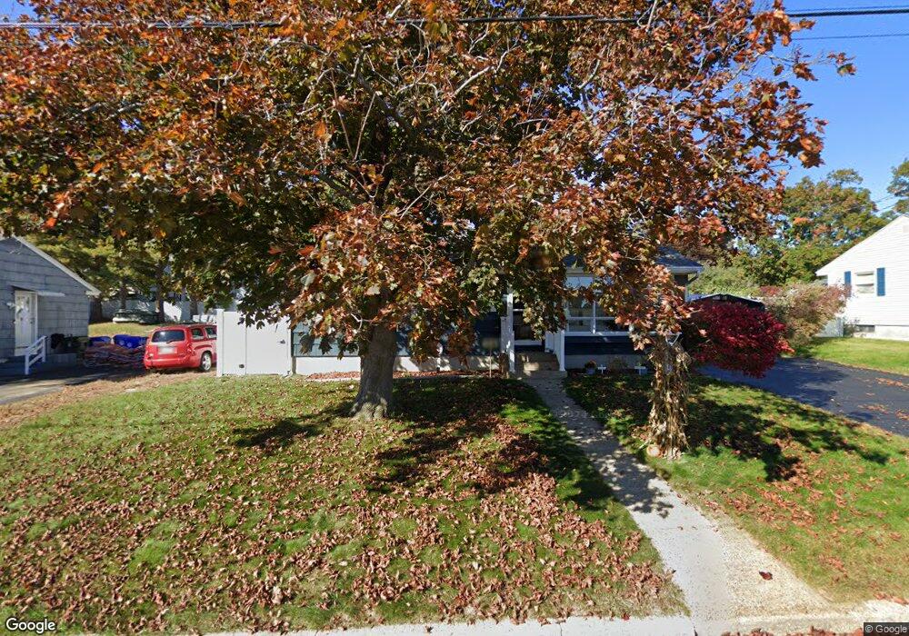 90 Miami Ct, Manchester, NH 03103 - photo 1