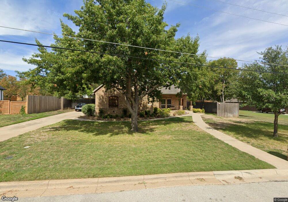 8217 Woods Ln, North Richland Hills, TX 76182 - photo 1