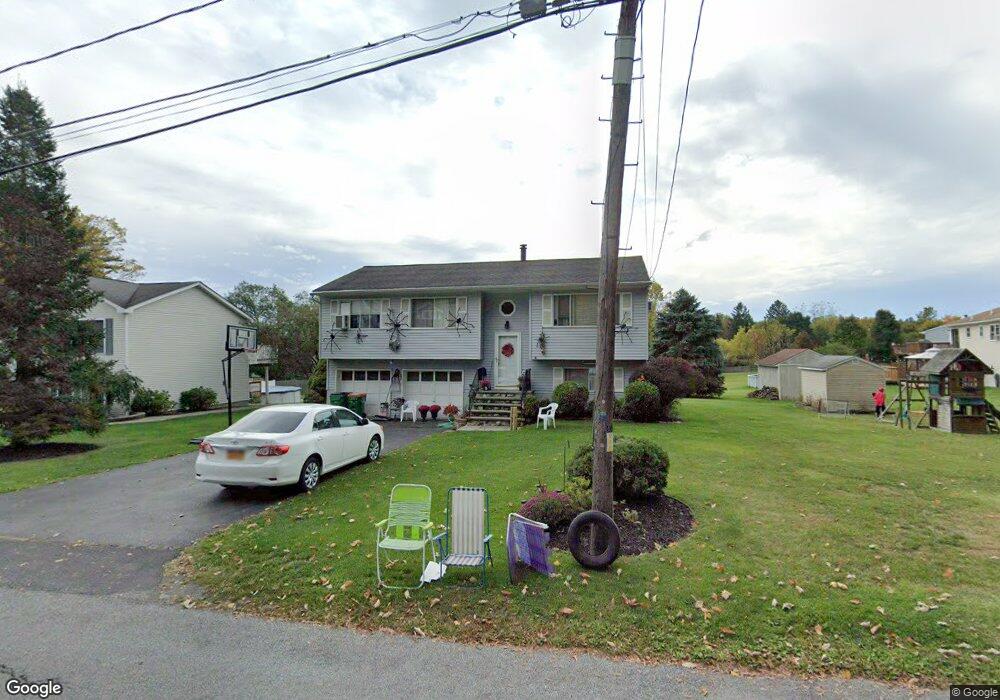 10 Chestnut St, Poughkeepsie, NY 12601 - photo 1