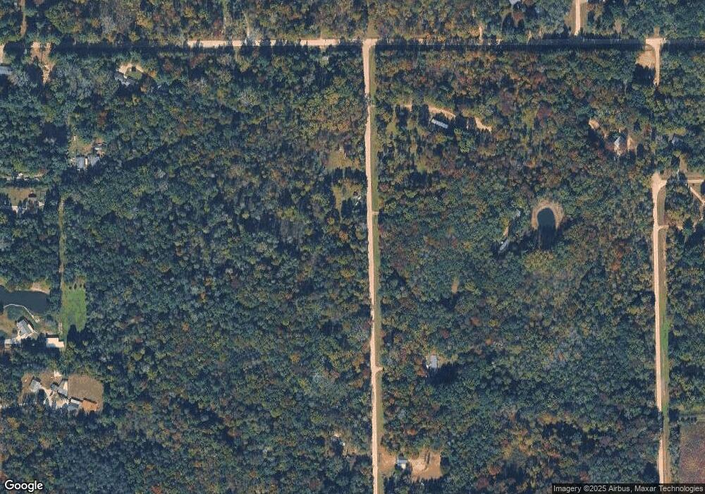 6781 Maplegrove Rd, Vassar, MI 48768 - photo 1