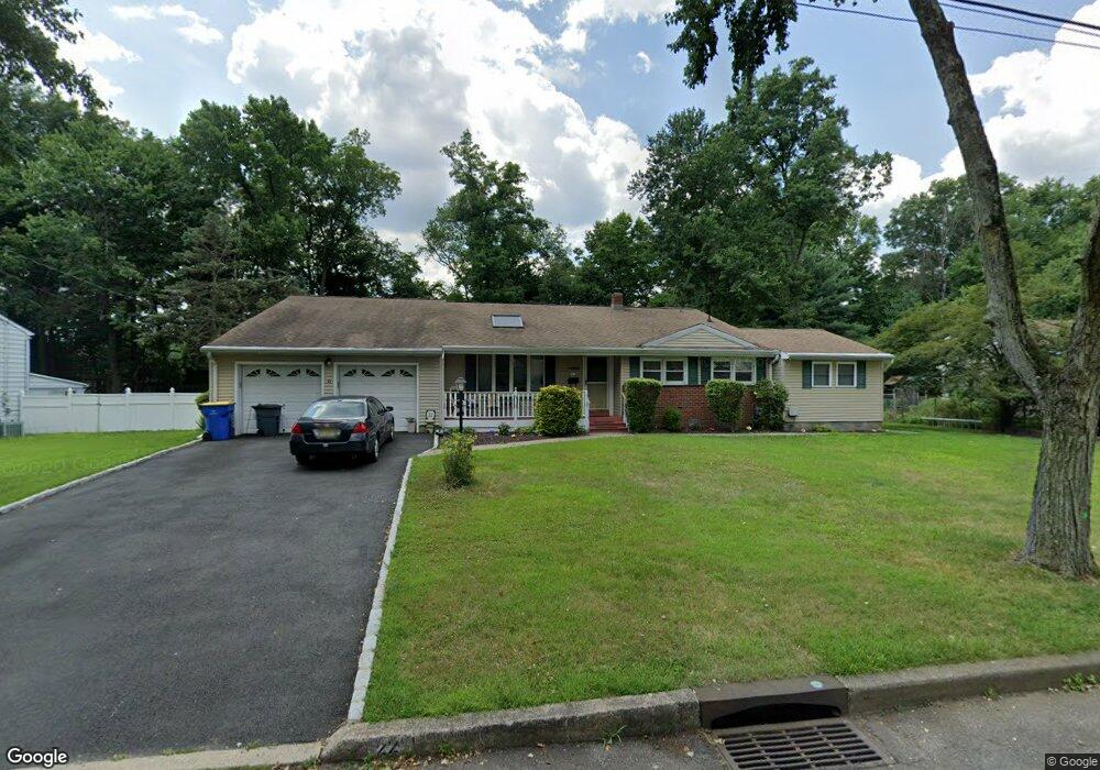 22 Briar Cir, Green Brook, NJ 08812 - photo 1