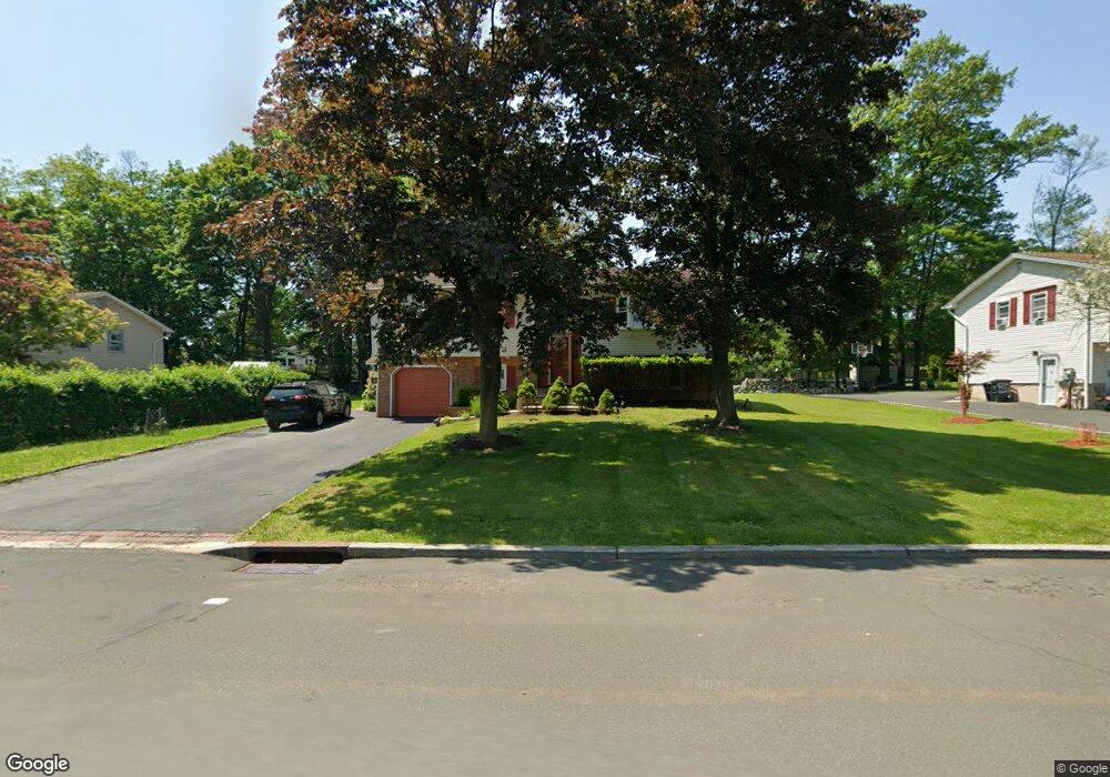 11 Southpark Dr, Garnerville, NY 10923 - photo 1