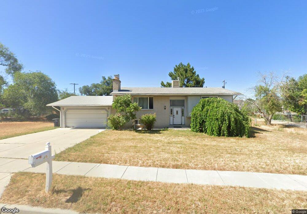 3346 Starlite Dr, West Jordan, UT 84088 - photo 1