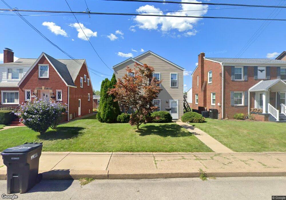 2004 Mclean St, Aliquippa, PA 15001 - photo 1