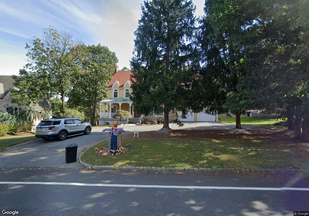 74 Rock Rd W, Green Brook, NJ 08812 - photo 1