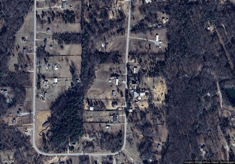 350 Bennett Cir, Byhalia, MS 38611 - photo 1