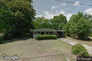 2812 Hughes St, Mobile, AL 36605