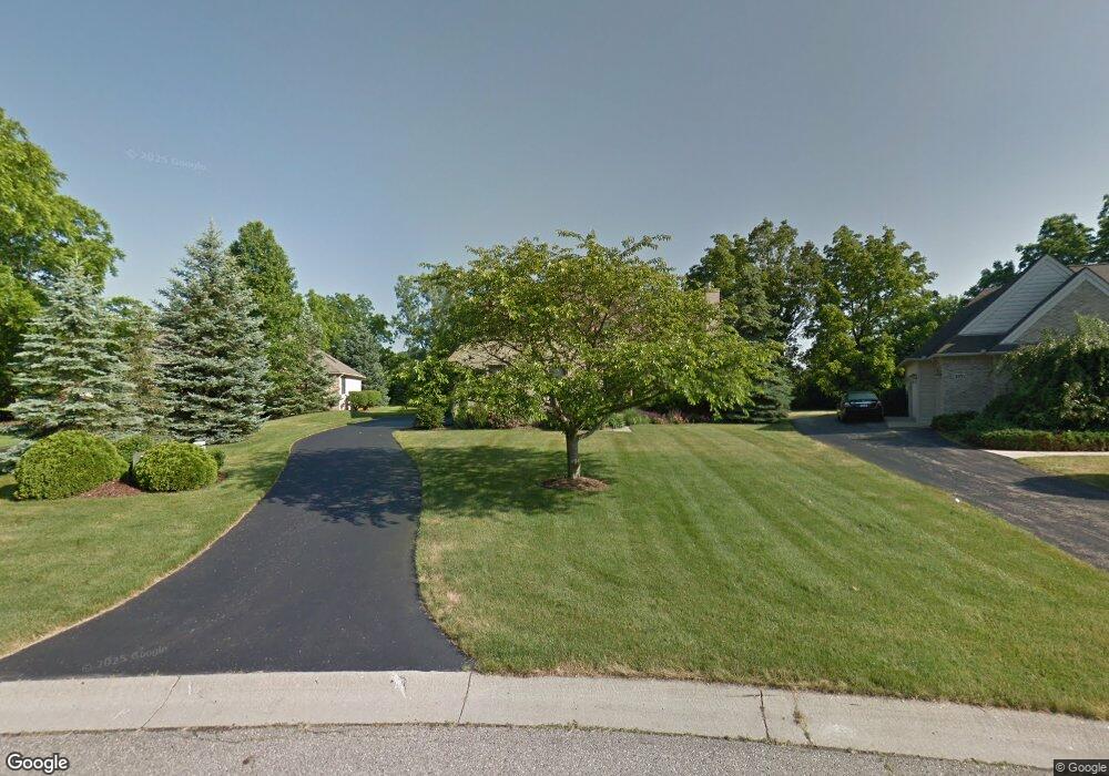 1876 Stonebridge Dr N, Ann Arbor, MI 48108 - photo 1