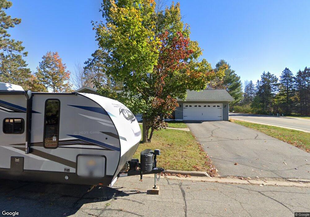 926 SW 6th Ave, Grand Rapids, MN 55744 - photo 1