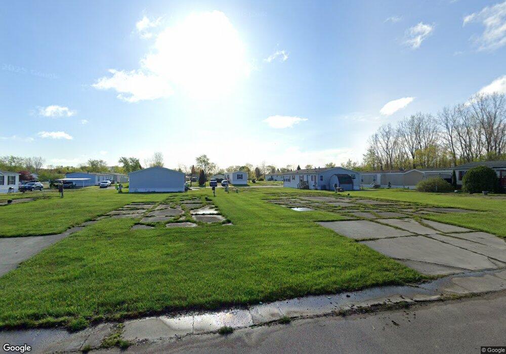 73 Feather Ct, Flint, MI 48507 - photo 1