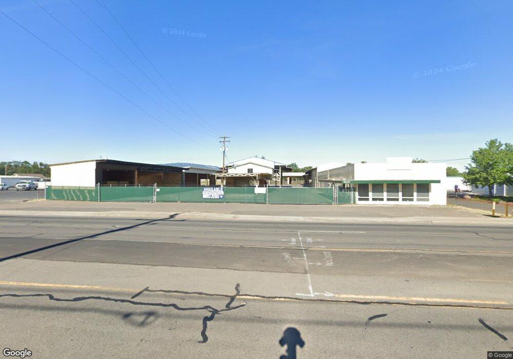 5077 Table Rock Rd, Central Point, OR 97502 - photo 1