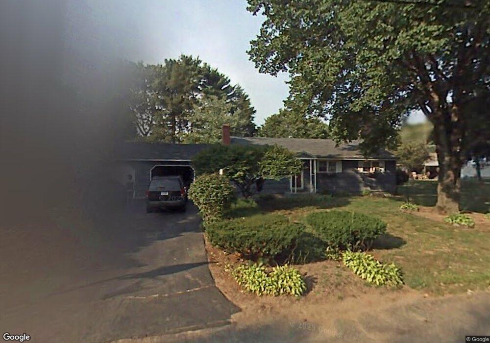 4 Pierce St, Enfield, CT 06082 - photo 1