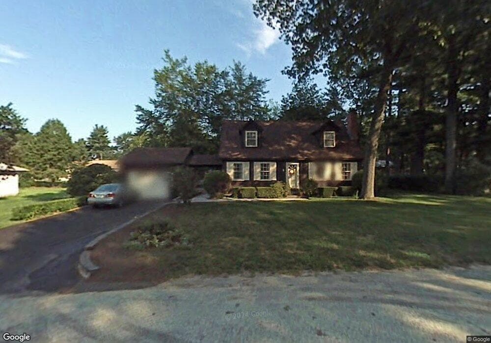 7 Sycamore St, Hudson, NH 03051 - photo 1