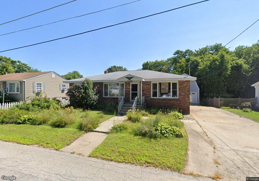 24 Glendale Ave, Woonsocket, RI 02895 - photo 1