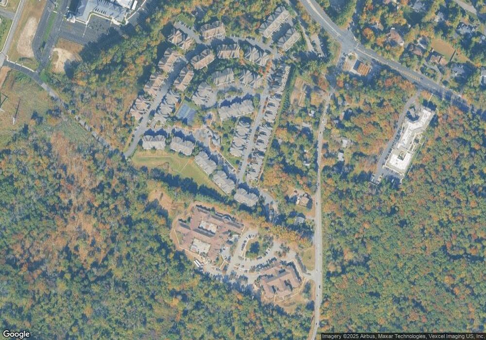 907 Binghampton Ln, Livingston, NJ 07039 - photo 1