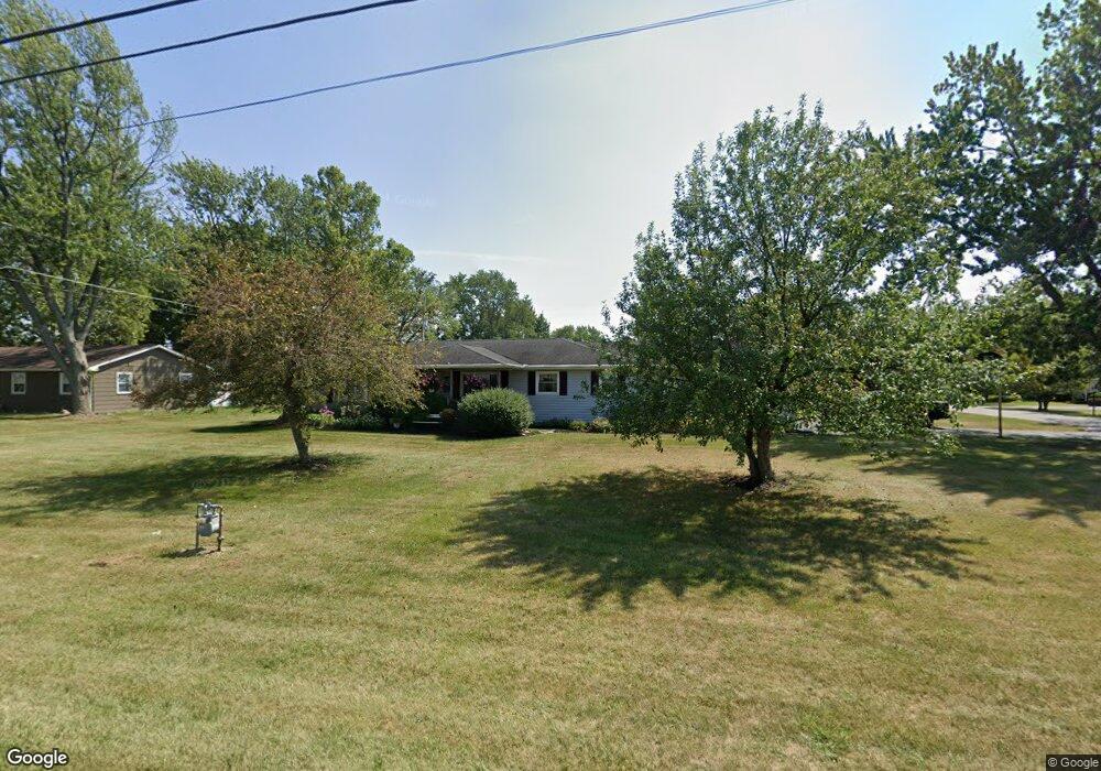 855 W Bluelick Rd, Lima, OH 45801 - photo 1