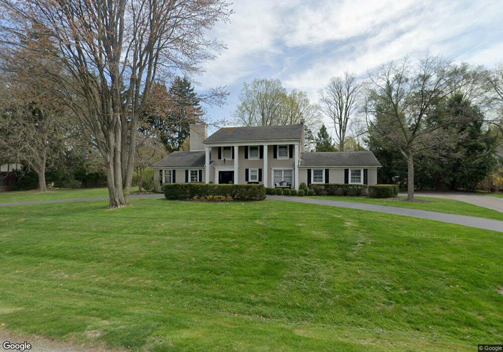 3241 Kernway Dr, Bloomfield Hills, MI 48304 - photo 1