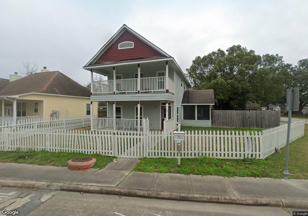 1086 S Hood St, Alvin, TX 77511 - photo 1