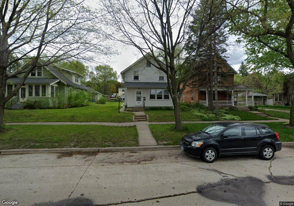 1013 N 5th St, Mankato, MN 56001 - photo 1